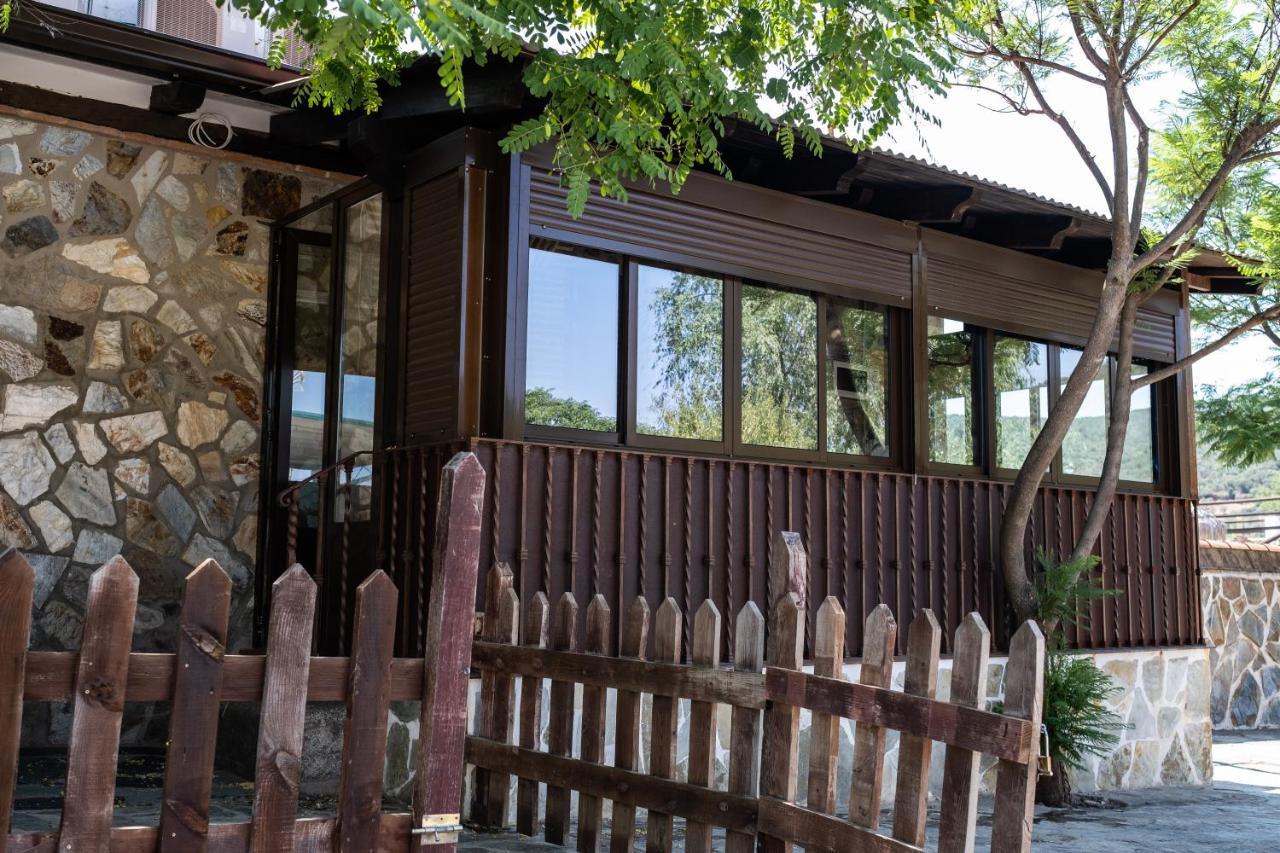 Hotel Rural Finca La Herencia Guadalcanal Exterior foto
